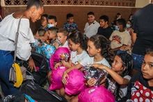 Navidad, sonrisas y caleñidad para la niñez del Barrio Bretaña