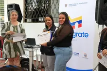 Con Feria de Servicios y entrega de reconocimientos, Cali celebró Día Internacional del Migrante