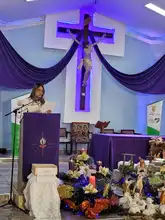 Con regocijo y devoción en la Independencia recibieron el 4to día de la novena navideña