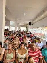 Con regocijo y devoción en la Independencia recibieron el 4to día de la novena navideña