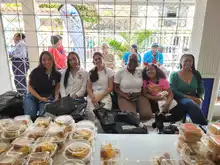 Con regocijo y devoción en la Independencia recibieron el 4to día de la novena navideña