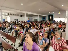 Con regocijo y devoción en la Independencia recibieron el 4to día de la novena navideña