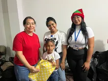Mensajes de tolerancia y unión se expresaron en el sexto día de la Novena de Navidad