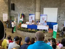 300 títulos de vivienda entregados en Cali