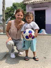 Niños y niñas de la comuna 20 pasan su tiempo libre lejos de la violencia, gracias al arte y el deporte