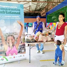 La Alcaldía entrega 1632 mercados para la recuperación nutricional de los niños