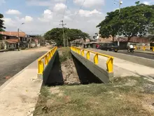 Así lucen puentes peatonales y vehiculares en diferentes puntos de Cali