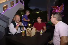 Con estrofas como “En el veintitrés, de la ciento diez” prendió la fiesta La Sonora Ponceña en la Casa de la Feria