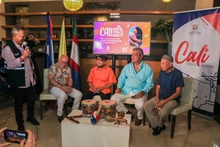 Con estrofas como “En el veintitrés, de la ciento diez” prendió la fiesta La Sonora Ponceña en la Casa de la Feria