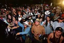 La ‘Gran Verbena Salsera del Oriente’ cautiva a caleños y extranjeros