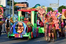 Francia Márquez no se perdió el desfile del Cali Viejo