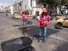 Solucionan daños en la malla vial en el centro de Cali con ‘Obras de Corazón’