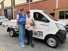 Avanza entrega de vehículos en proceso de reconversión sociolaboral a la población de carretilleros