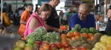 Alcaldía de Cali realiza seguimiento continuo a los precios de la canasta familiar
