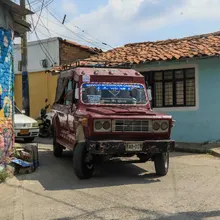 Avanza integración de camperos al MIO, que transportan usuarios de la comuna 20