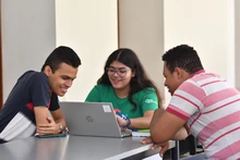 Jóvenes de Todas y Todos a Estudiar inician nuevo semestre en universidades certificadas en alta calidad