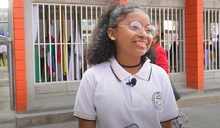 “Llevaba tres años sin estudiar hasta que llegué a Cali”: alumna de la Institución Alberto Carvajal Borrero