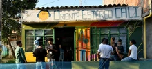 Alcalde Ospina se metió ‘barrio adentro’ en emisora comunitaria del Distrito de Aguablanca en Cali