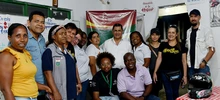 Alcalde Ospina se metió ‘barrio adentro’ en emisora comunitaria del Distrito de Aguablanca en Cali