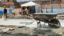 En los alrededores de la Galería Alameda se renuevan vías en concreto rígido