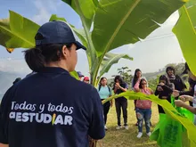 El ‘Bosque de los Estudiantes’: 7000 árboles con pasión juvenil por Cali