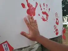 12 de febrero, Día Internacional de las Manos Rojas: seguimos construyendo paz