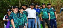 Becarios de Todas y Todos a Estudiar iniciaron la siembra de 7.000 árboles en el Bosque de los Estudiantes
