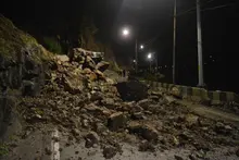 Vía al mar permanece cerrada a la altura de la "vuelta del cerezo"