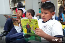 Biblioteca escolar del Antonio José Camacho abrió sus puertas a miles de estudiantes de la comuna 9