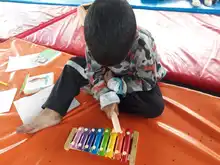 Espacios para el disfrute de experiencias infantiles en la comuna 6
