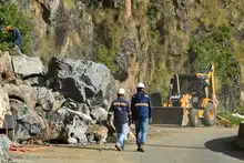 Las rocas caídas cerca de la curva del Cerezo serían retirados en su totalidad 