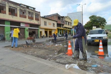 EDRU sigue interviniendo puntos crónicos de basuras en el centro de Cali