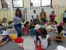 “Tenemos un primer día que es como una primera cita de amor”: Claudia Bernal, profesora de preescolar