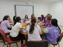 Ocho mujeres comprometidas con la transformación de la vida de centenares de niños y niñas