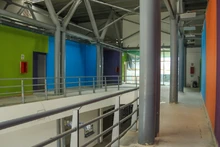 Líderes de la comuna 6 visitan obras del nuevo Laboratorio de Innovación Digital Paso del Comercio
