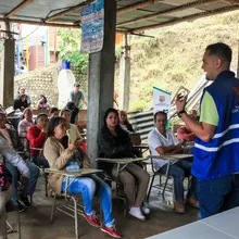 Comunidad y Administración distrital en equipo para titular predios