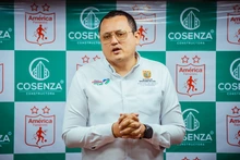 Cosenza emuló iniciativa de la Alcaldía de Cali y confirmó patrocinio al América de Cali Femenino