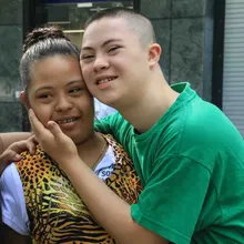 Niños con Síndrome de Down contagiaron su amor a los caleños  