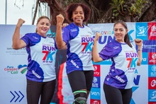 Entrega de kits le puso movimiento al preámbulo de la Carrera de la Mujer 7K Ciclovida