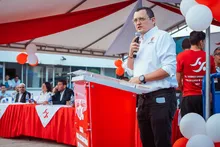 La natación vive su fiesta en Cali