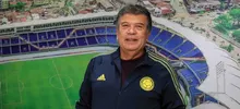 Técnico de la Selección Colombia Femenina invitó a la exhibición del trofeo de la Copa Mundo