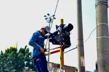 Se instalan 130 dispositivos sonoros en cruces semafóricos peatonales de Cali