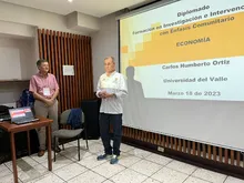Diplomado para jóvenes y adultos mayores