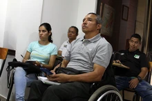 ‘Sin barreras’ avanza con éxito en las comunas de Cali en beneficio de la población con discapacidad  