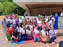 Los juegos tradicionales de Cali se tomaron la Plazoleta del Centro Administrativo Municipal - CAM