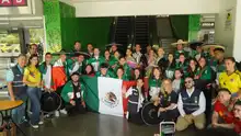Delegación de México fue recibida en Cali con dulces típicos y show de salsa Pioneros del Ritmo.