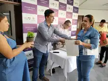 Libertad financiera 12 hogares en Cali logran cancelar su hipoteca