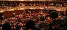 ¡Éxito total! 1.000 personas coparon la gala inaugural del Primer Encuentro Mundial de Culturas Populares