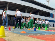 Niños del Liceo Mentes Creativas en Acción disfrutaron en la Plazoleta Olímpica