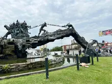 Alcaldía de Cali atiende colapso del ‘Monumento a la Solidaridad’